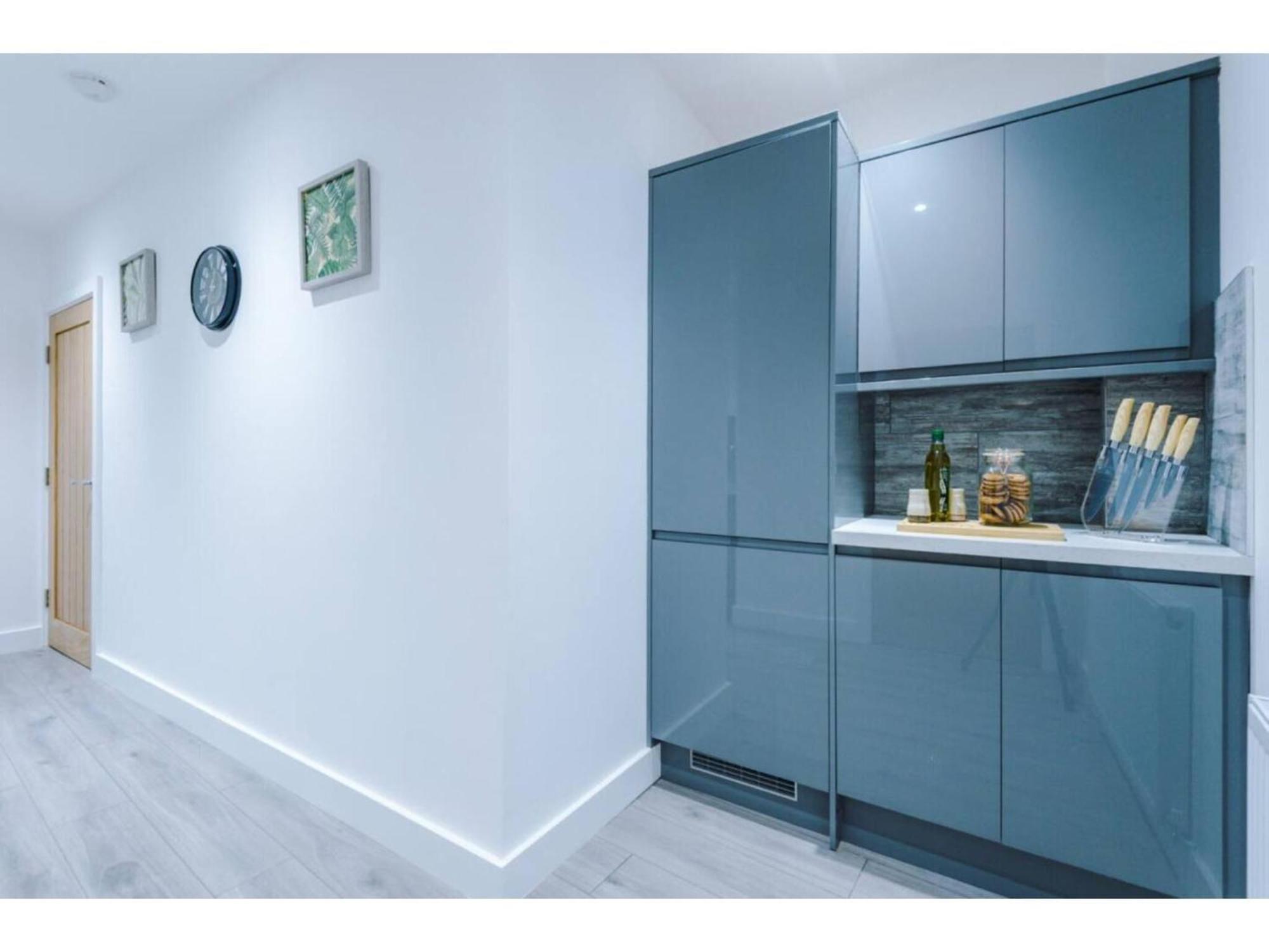 The Ecclesian Deluxe Apartments Near Trafford Centre Eccles Train Station Manchester Dış mekan fotoğraf