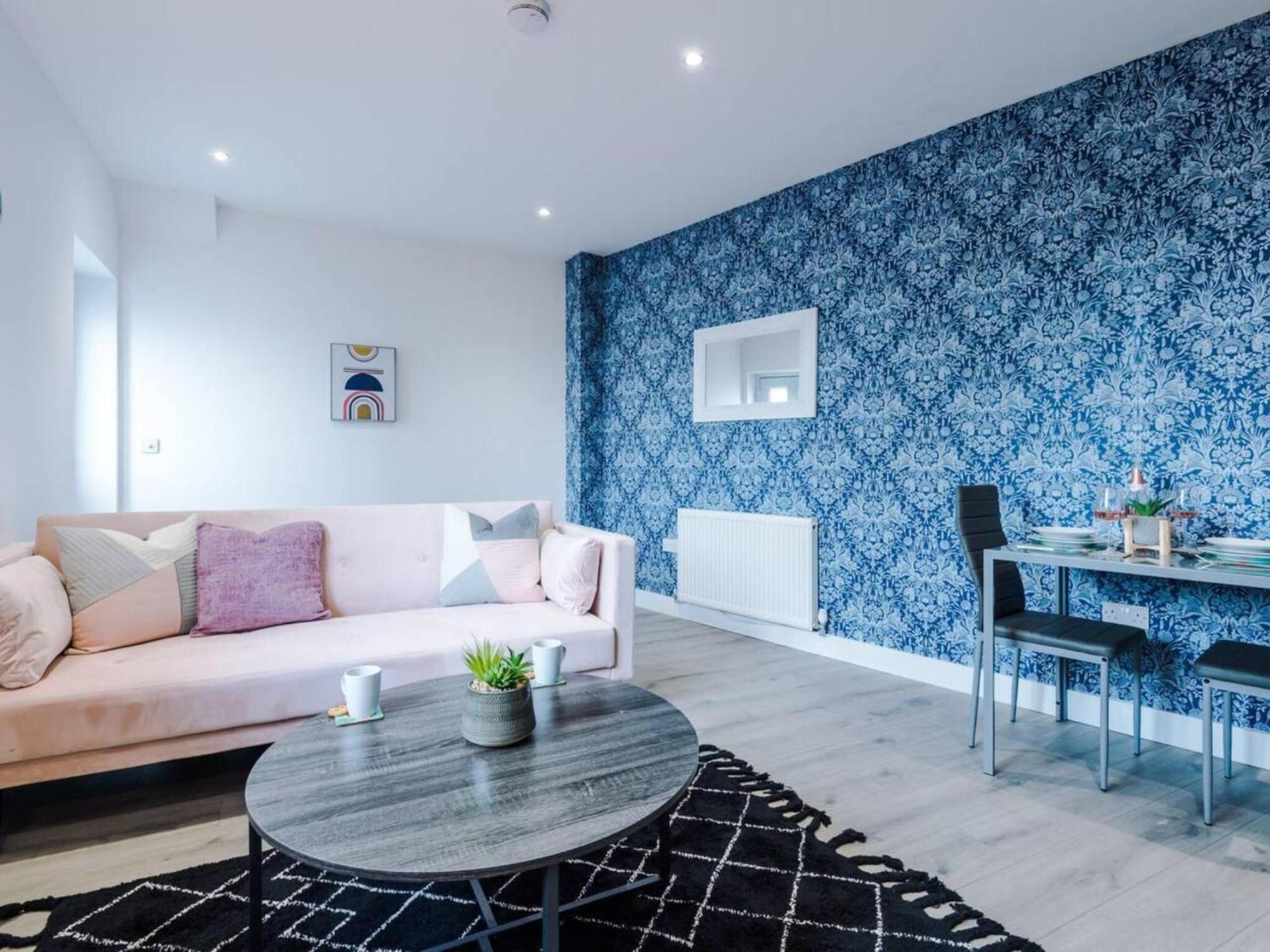The Ecclesian Deluxe Apartments Near Trafford Centre Eccles Train Station Manchester Dış mekan fotoğraf